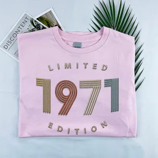 Limited Edition 1971 Embroidered T-Shirt – Pink