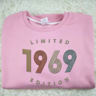 Limited Edition 1969 Embroidered Sweatshirt – Pink