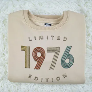Limited Edition 1976 Embroidered Sweatshirt – Khaki