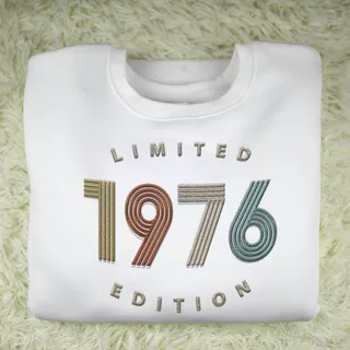 Limited Edition 1976 Embroidered Sweatshirt – White