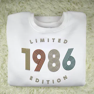 Limited Edition 1986 Embroidered Sweatshirt – White