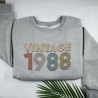 Vintaged 1988 Embroidered Sweatshirt – Sport Grey