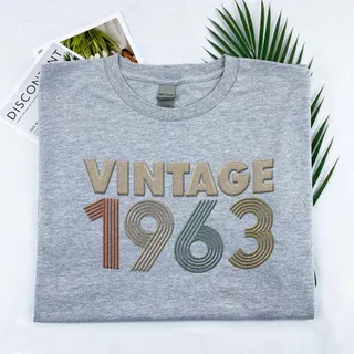 Vintaged 1963 Embroidered T-Shirt – Sport Grey