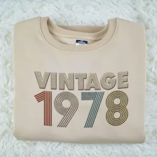 Vintaged 1978 Embroidered Sweatshirt – Khaki