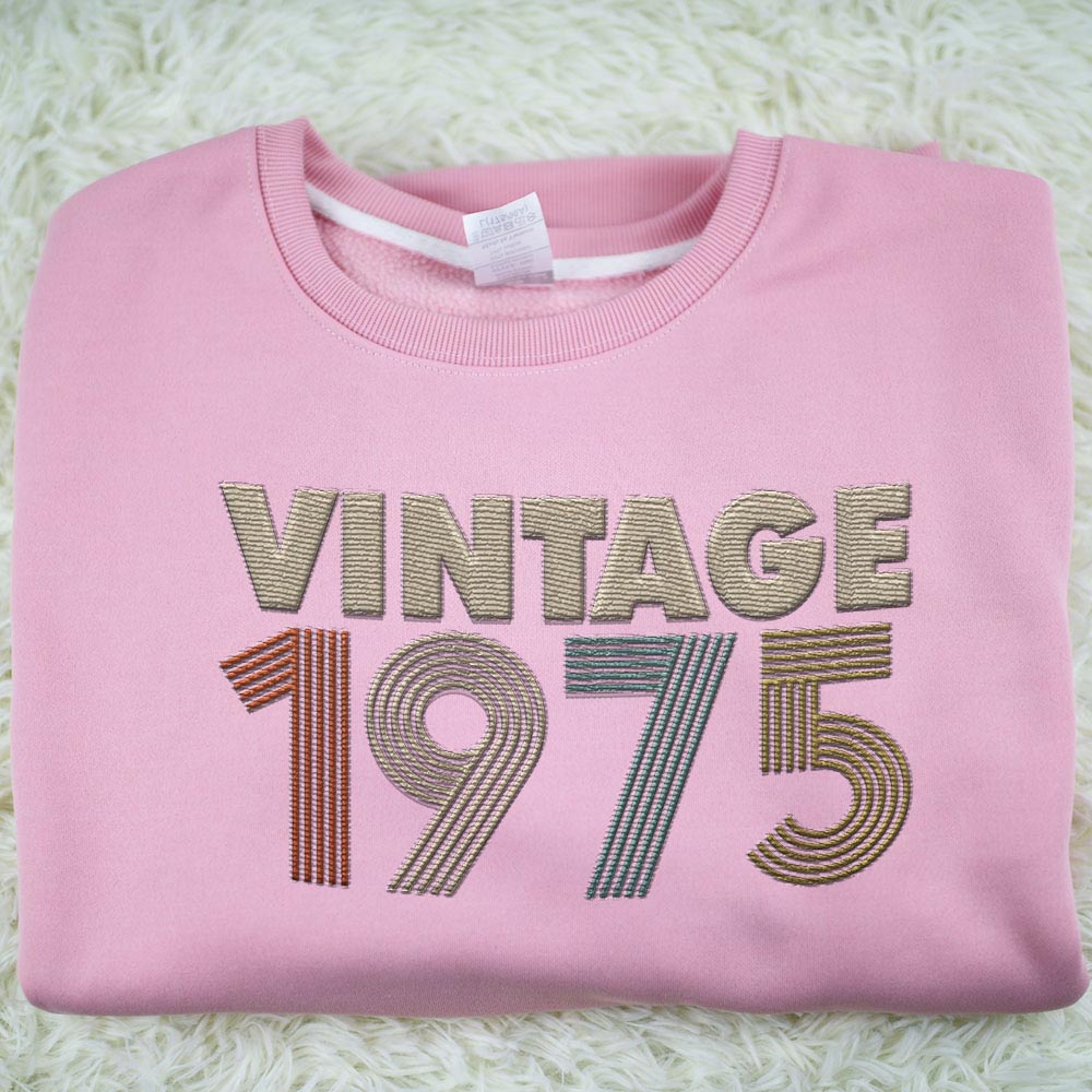 Vintaged 1975 Embroidered Sweatshirt - variant image 1