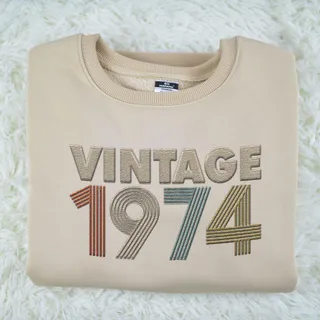 Vintaged 1974 Embroidered Sweatshirt – Khaki