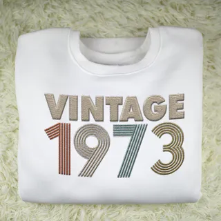 Vintaged 1973 Embroidered Sweatshirt – White