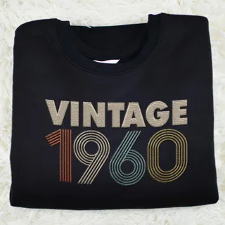 Vintaged 1960 Embroidered Sweatshirt – Black