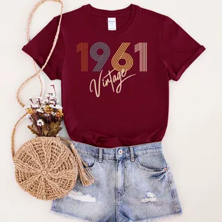 Limited Vintage 1961 Unique Birthday T-Shirt – Maroon