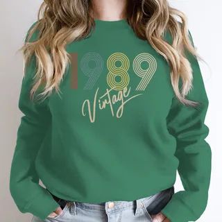 Limited Vintage 1989 Birthday Sweatshirt – Kelly Green