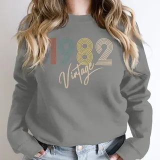 Limited Vintage 1982 Birthday Sweatshirt – Grey