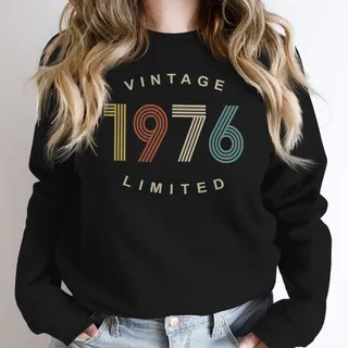 Limited Vintage 1976 Birthday Sweatshirt – Black