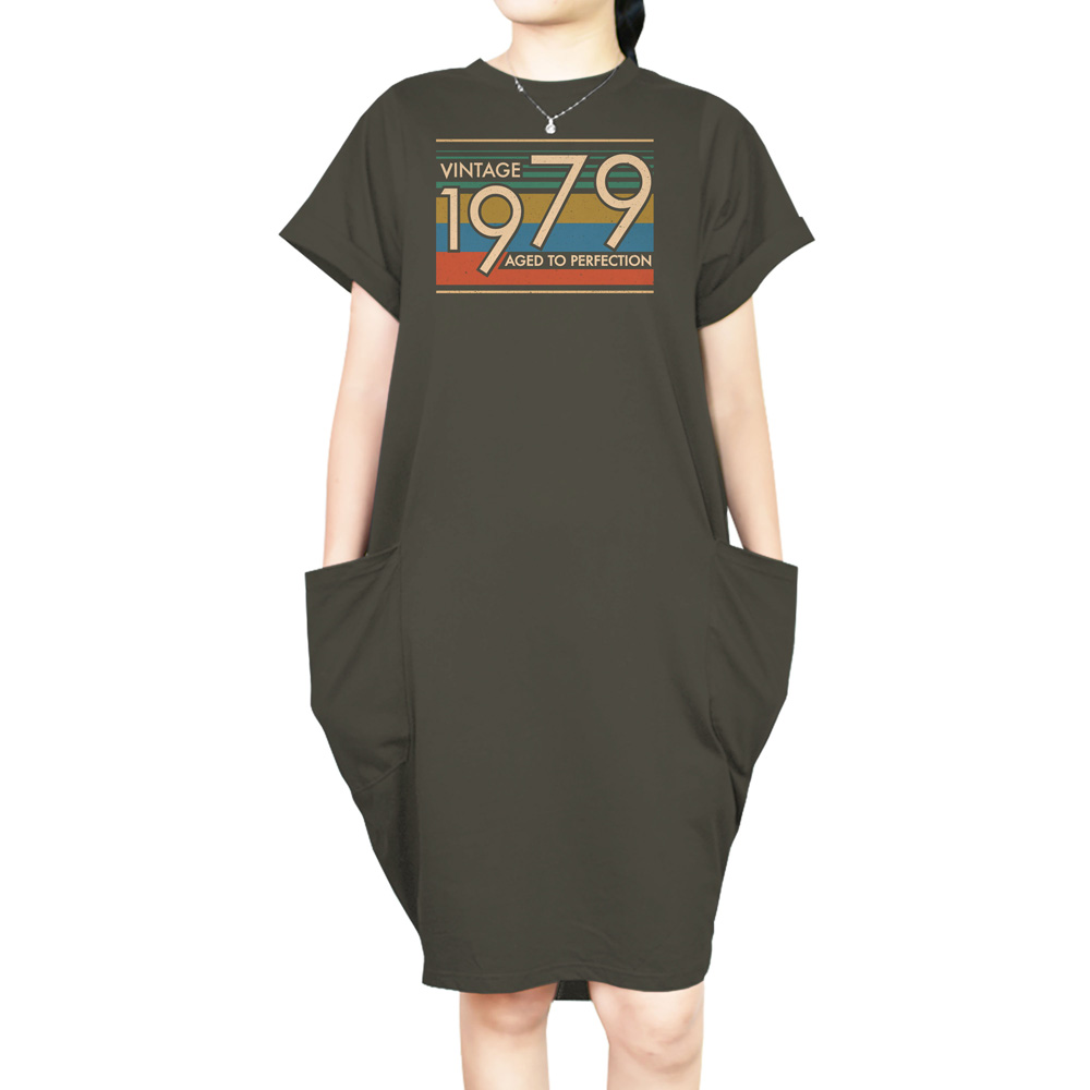 Aged Perfection 1979 Loose Short Sleeve Pocket On Dress
