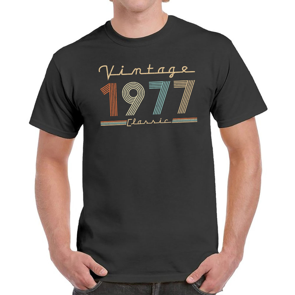 Vintage & Classic 1977 Birthday T-Shirt For Men Women