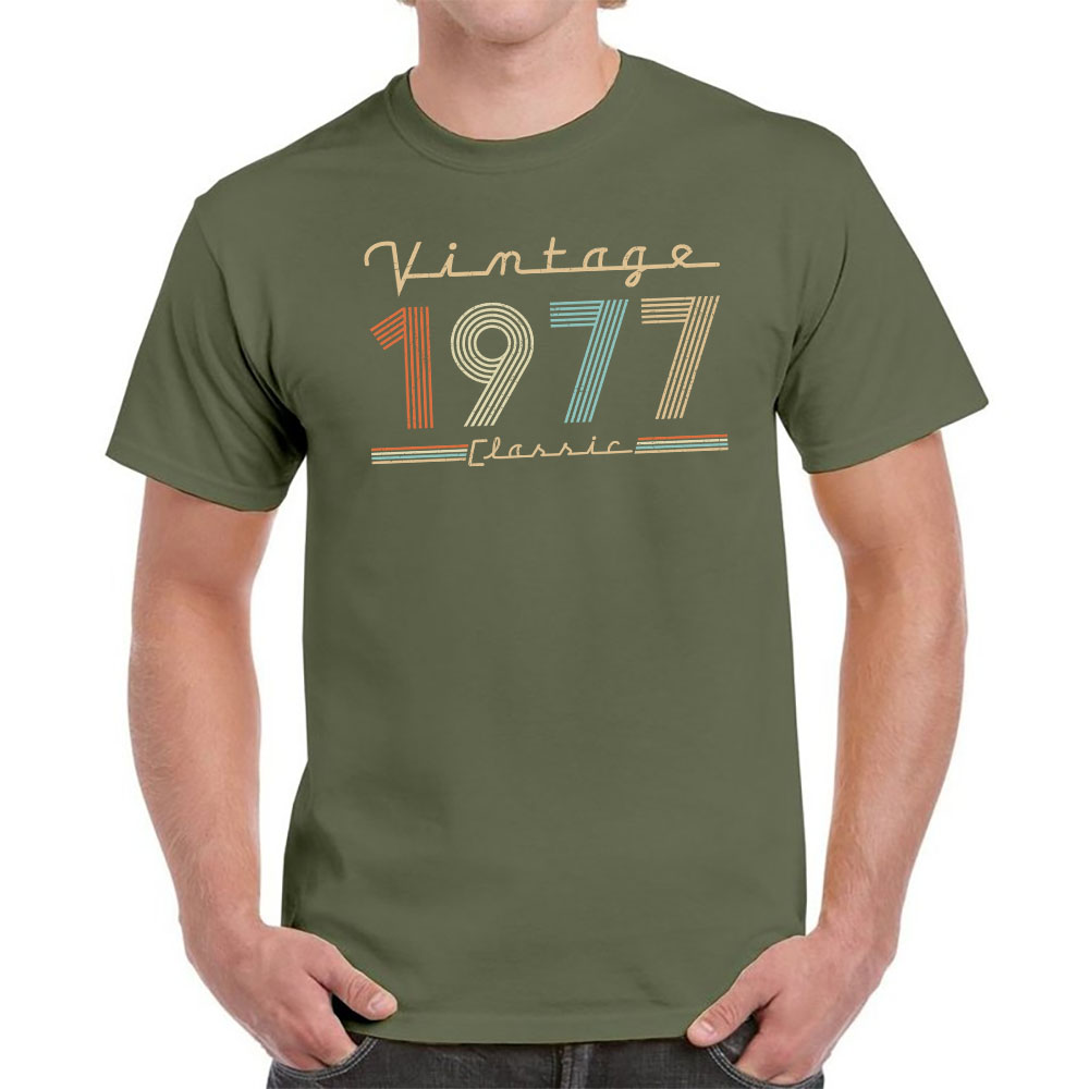 Vintage & Classic 1977 Birthday T-Shirt For Men Women