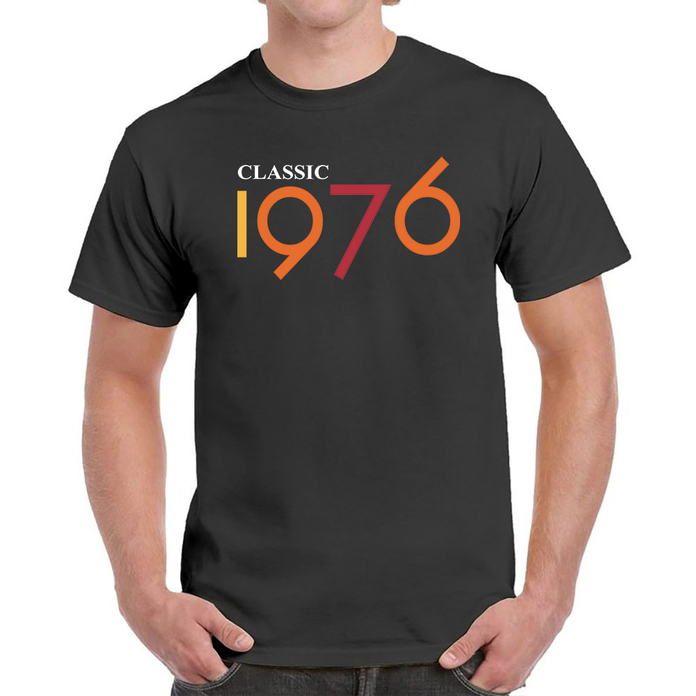 Classic 1976 Birthday T-Shirt For Men Women