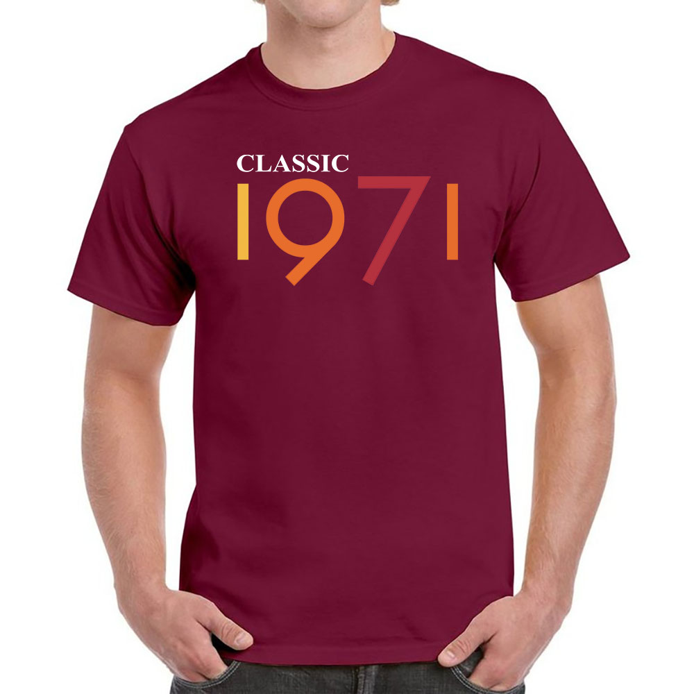 Classic 1971 Birthday T-Shirt For Men Women