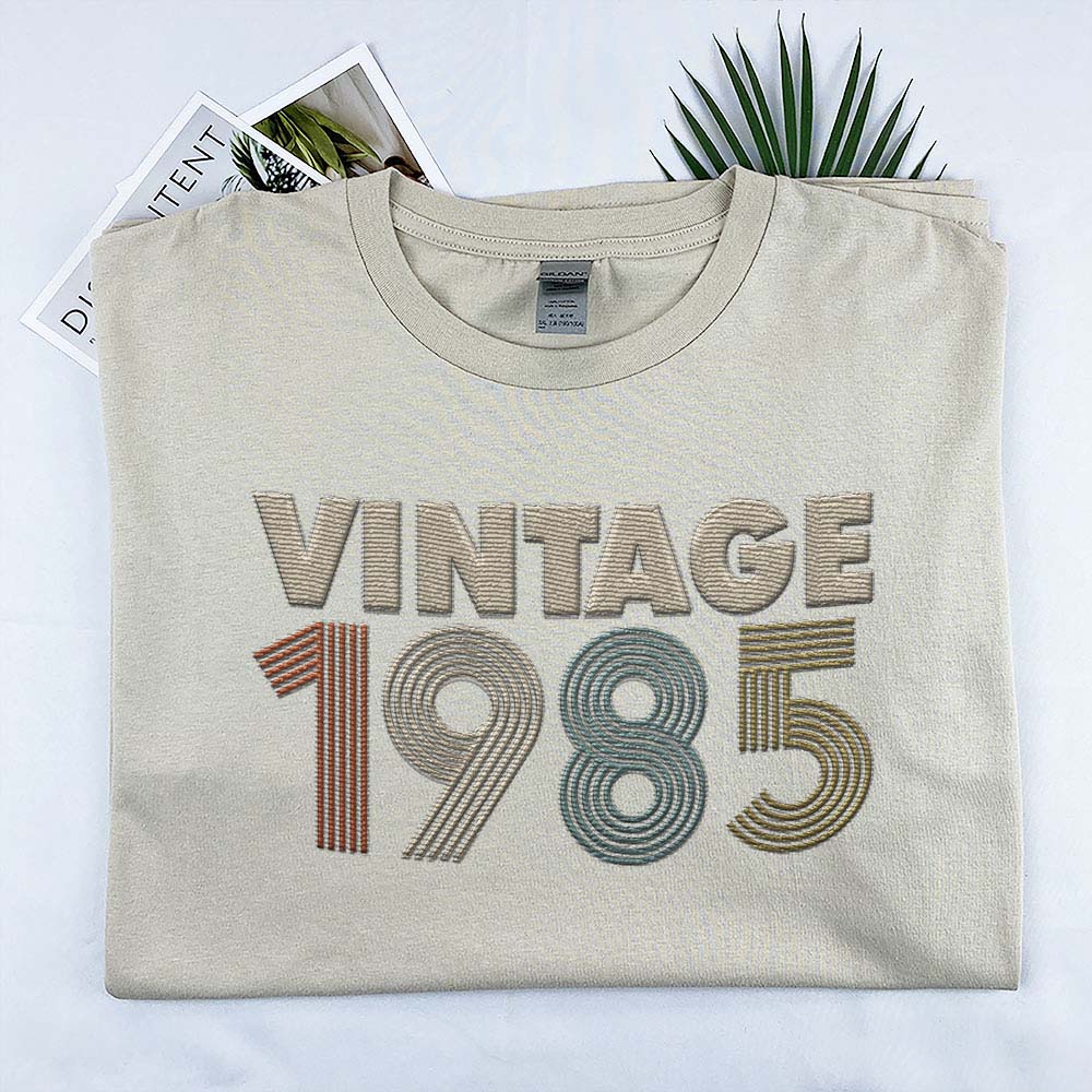Vintaged 1985 Embroidered T-Shirt Vintaged 1985 Embroidered T-Shirt