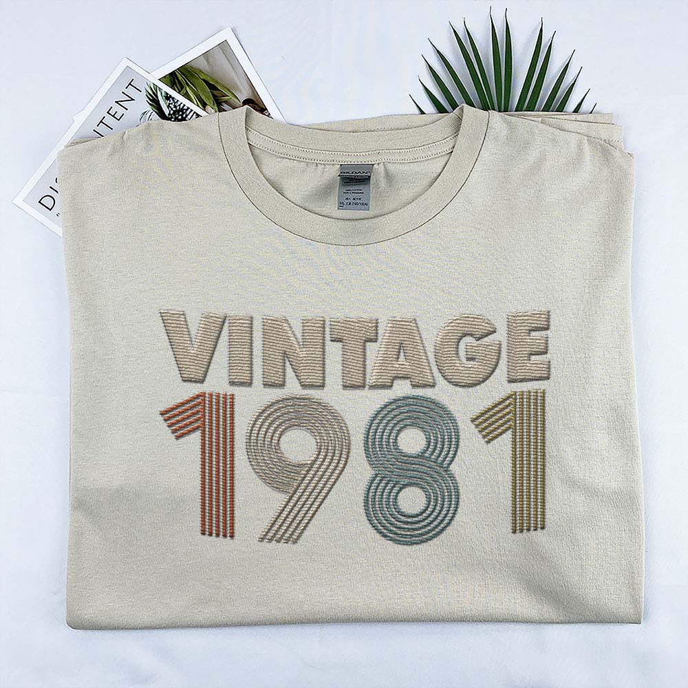 Vintaged 1981 Embroidered T-Shirt Vintaged 1981 Embroidered T-Shirt