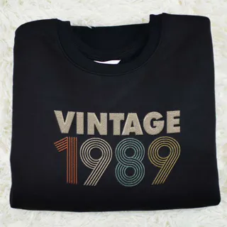 Vintaged 1989 Embroidered Sweatshirt