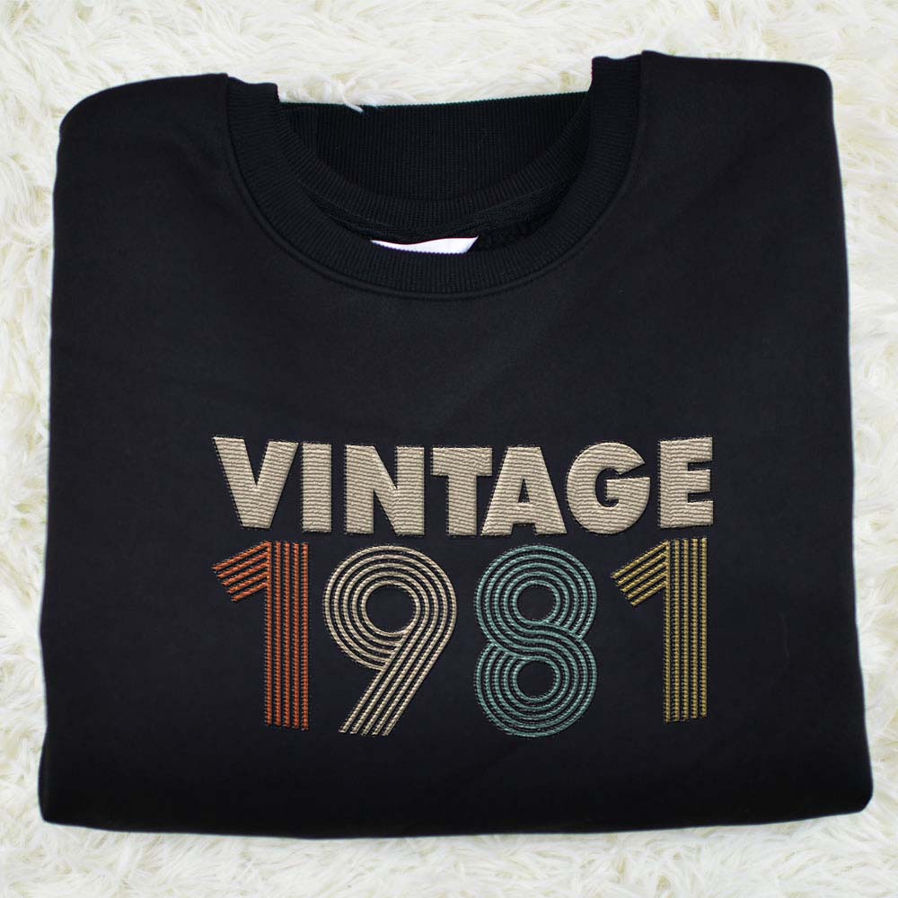 Vintaged 1981 Embroidered Sweatshirt Vintaged 1981 Embroidered Sweatshirt
