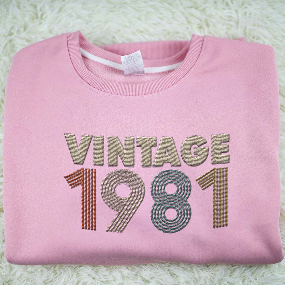 Vintaged 1981 Embroidered Sweatshirt Vintaged 1981 Embroidered Sweatshirt