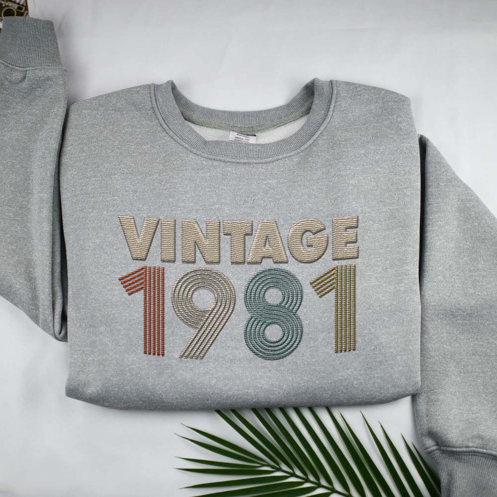 Vintaged 1981 Embroidered Sweatshirt Vintaged 1981 Embroidered Sweatshirt