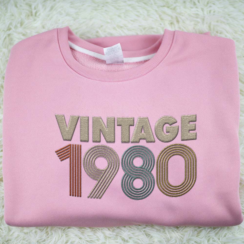 Vintaged 1980 Embroidered Sweatshirt Vintaged 1980 Embroidered Sweatshirt