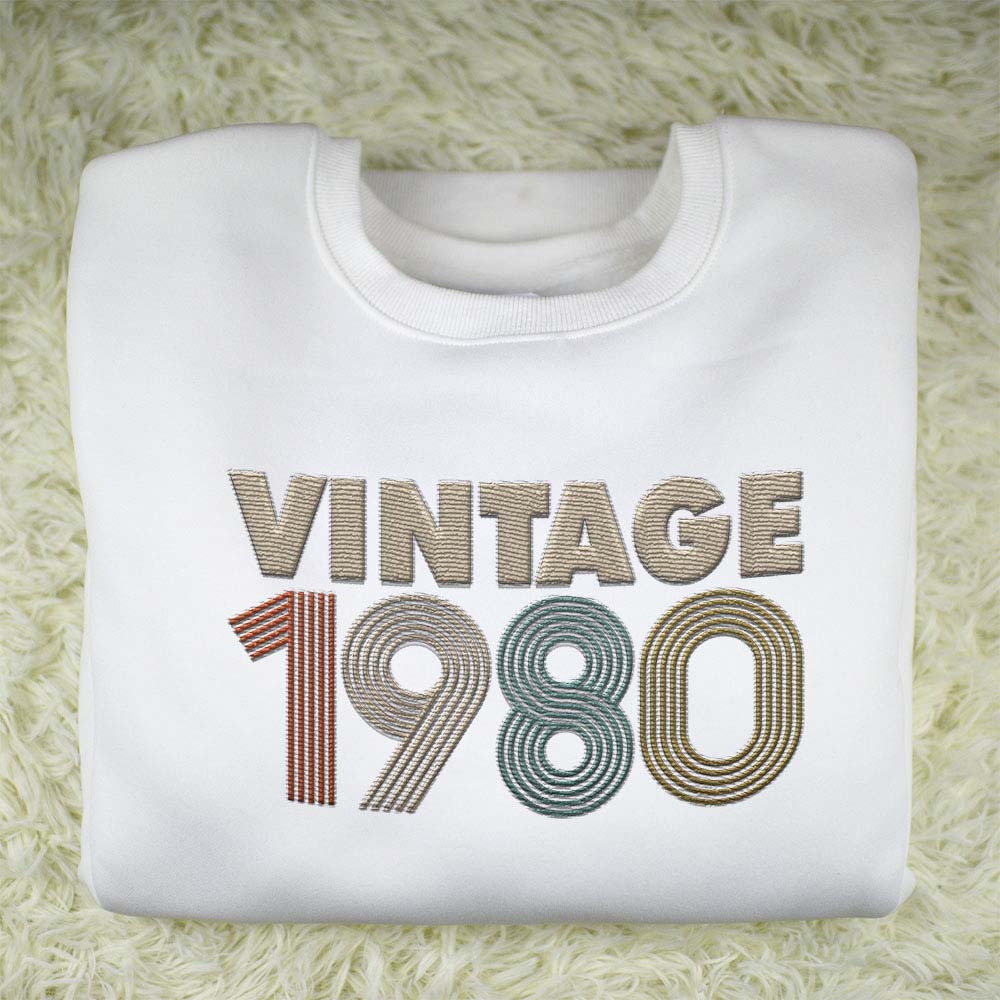 Vintaged 1980 Embroidered Sweatshirt Vintaged 1980 Embroidered Sweatshirt