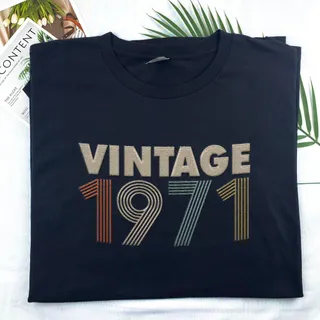 Vintaged 1971 Embroidered T-Shirt