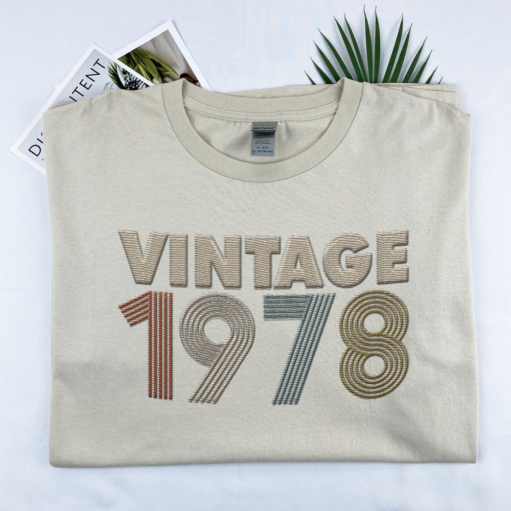 Vintaged 1978 Embroidered T-Shirt Vintaged 1978 Embroidered T-Shirt