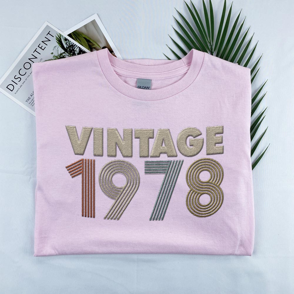 Vintaged 1978 Embroidered T-Shirt Vintaged 1978 Embroidered T-Shirt