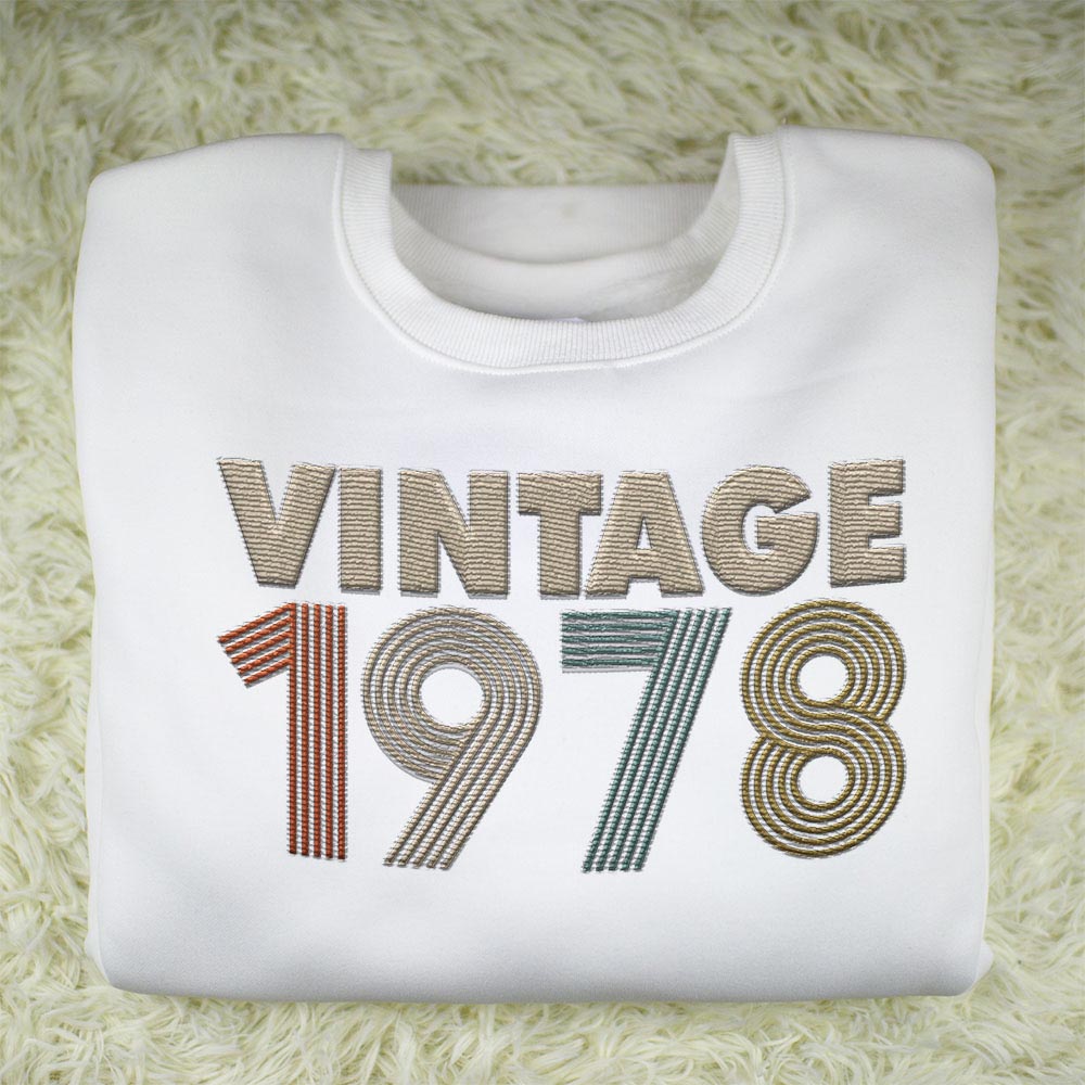 Vintaged 1978 Embroidered Sweatshirt Vintaged 1978 Embroidered Sweatshirt