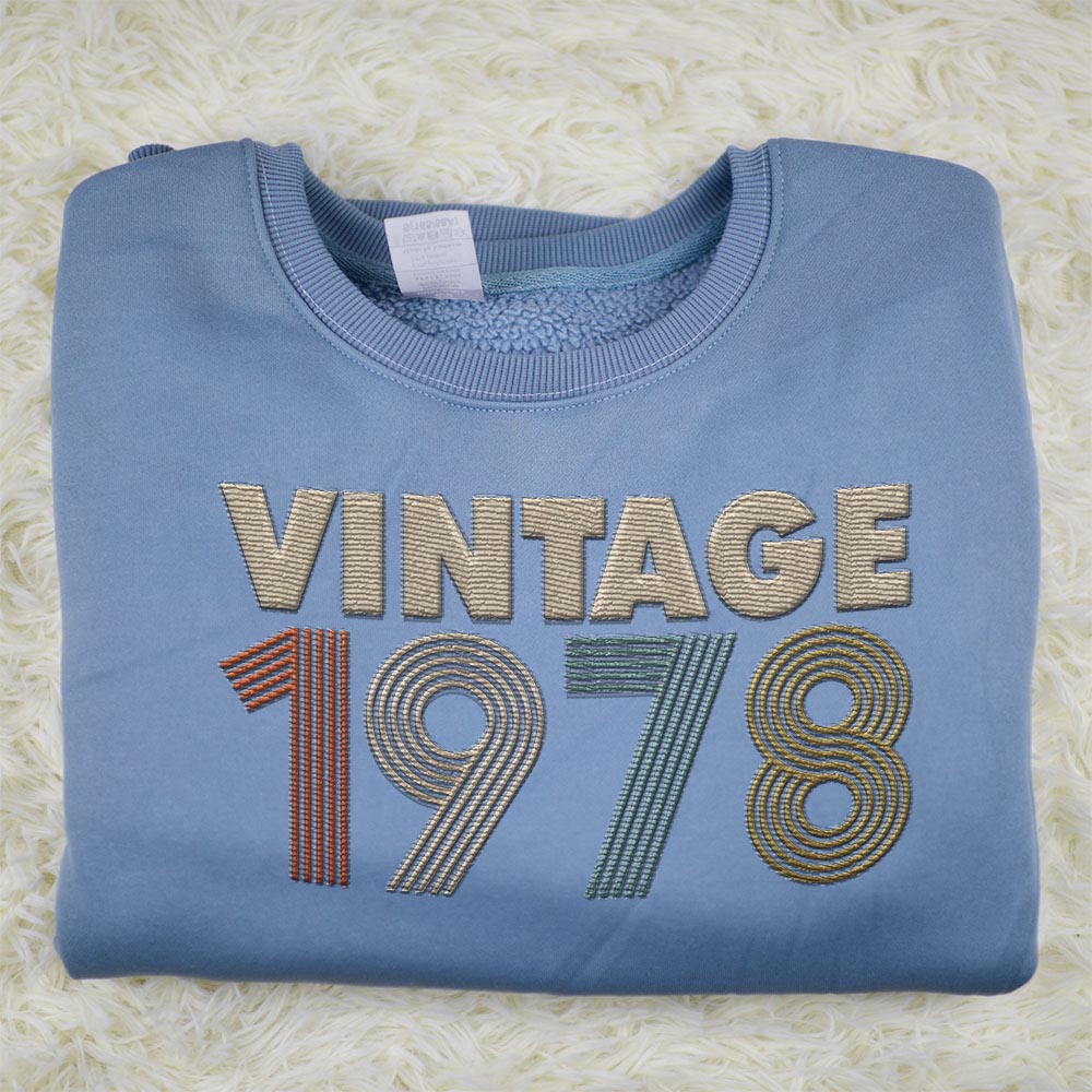 Vintaged 1978 Embroidered Sweatshirt Vintaged 1978 Embroidered Sweatshirt