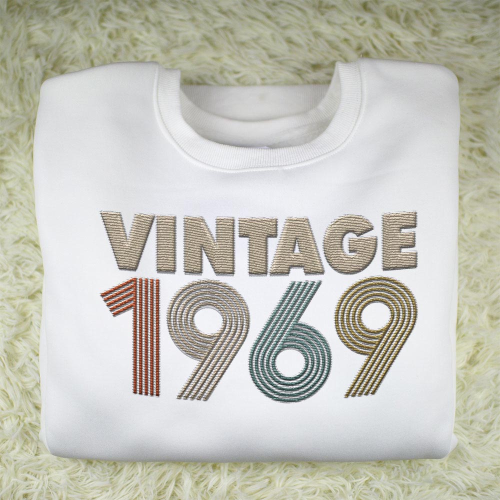 Vintaged 1969 Embroidered Sweatshirt Vintaged 1969 Embroidered Sweatshirt