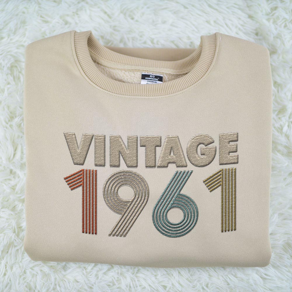 Vintaged 1961 Embroidered Sweatshirt Vintaged 1961 Embroidered Sweatshirt