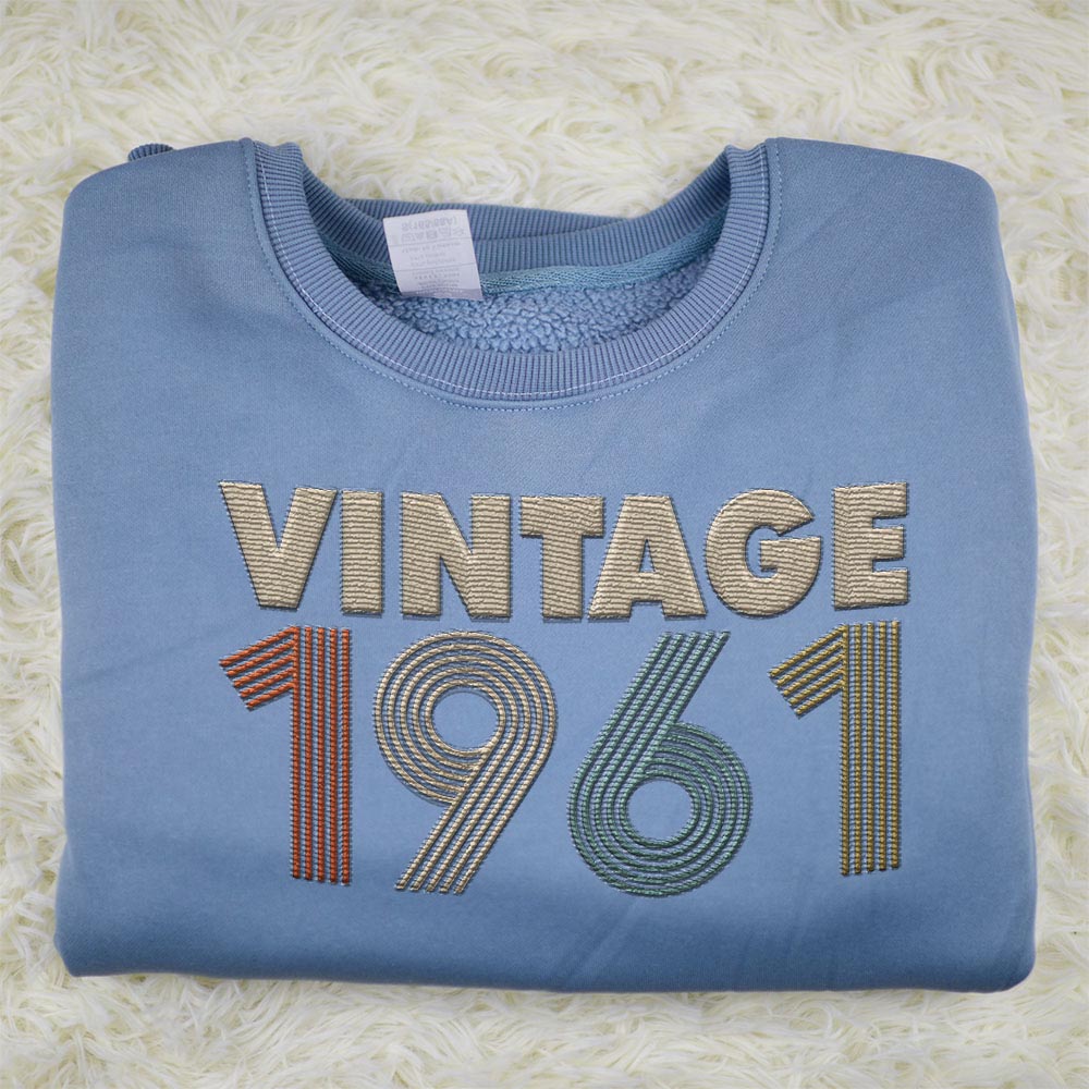 Vintaged 1961 Embroidered Sweatshirt Vintaged 1961 Embroidered Sweatshirt
