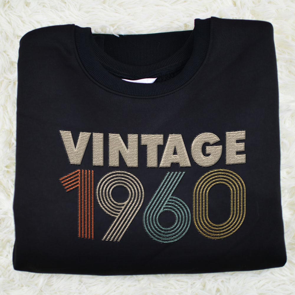 Vintaged 1960 Embroidered Sweatshirt Vintaged 1960 Embroidered Sweatshirt