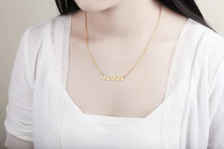 Personalize Necklace With Your Name – alternate